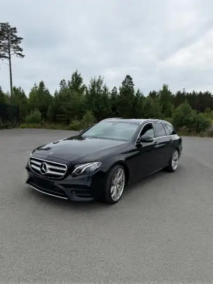 Mercedes-Benz E 220 d 4-matic till salu hos Vätterstadens Lastvagnar