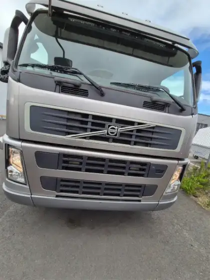 Volvo FM 300 6x2 Krokbil Multilift 20T till salu hos Vätterstadens Lastvagnar